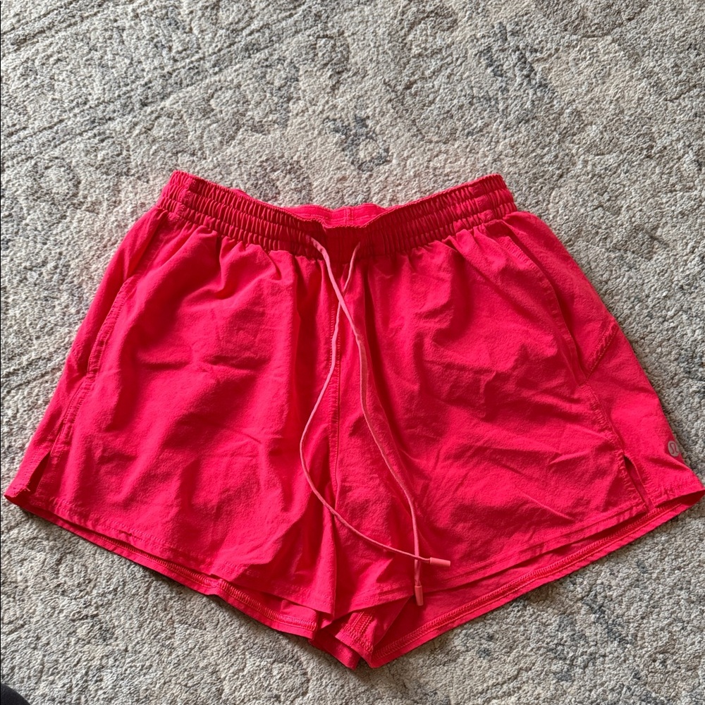Lululemon pace rival high rise short 3”